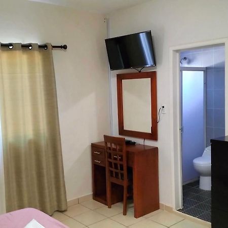 Hotel La Estancia Rio Verde Ngoại thất bức ảnh