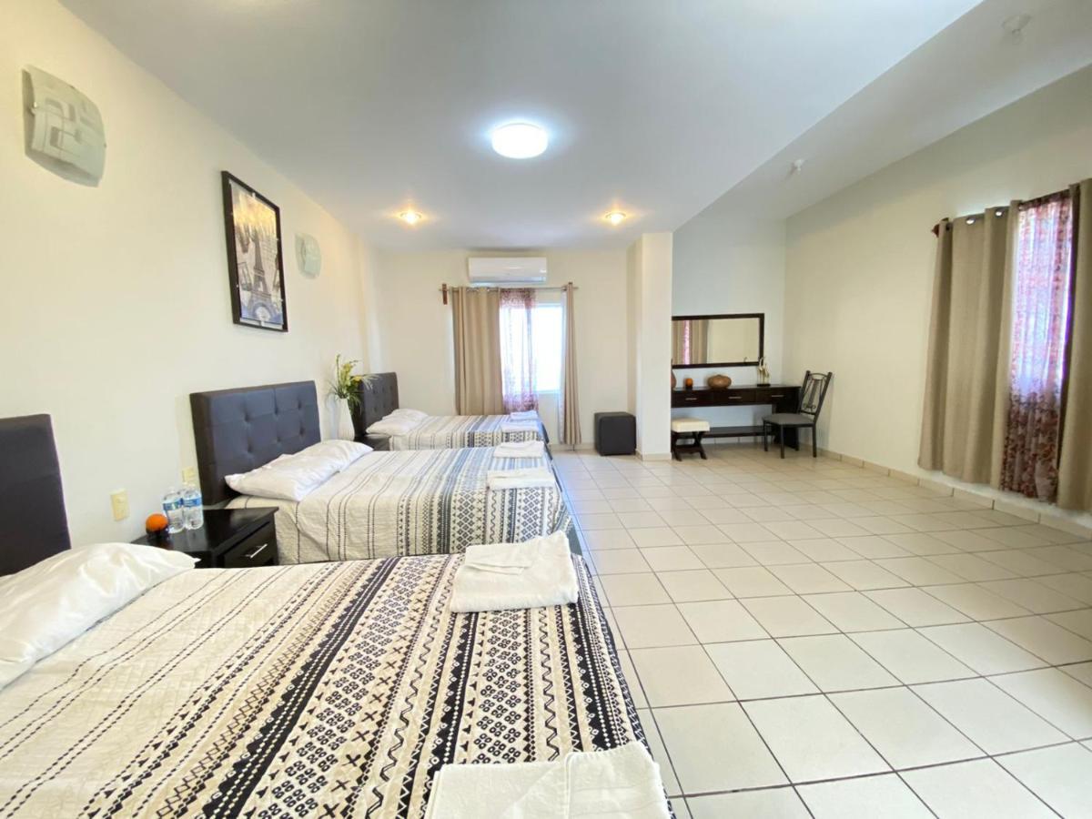 Hotel La Estancia Rio Verde Ngoại thất bức ảnh