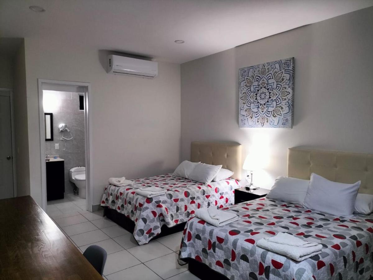 Hotel La Estancia Rio Verde Ngoại thất bức ảnh
